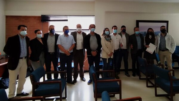 Parte de los asistentes al evento Frutalia